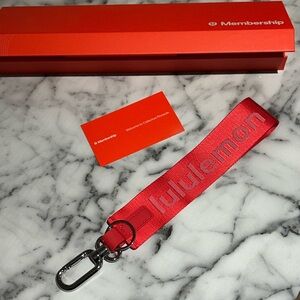 Lululemon collective pinnacle keychain